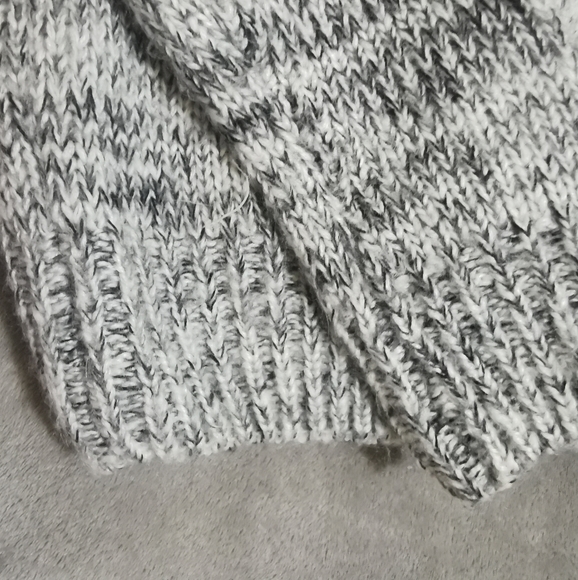 Dior Grey Knit Pullover Sweatshirt - Picture 3 of 3